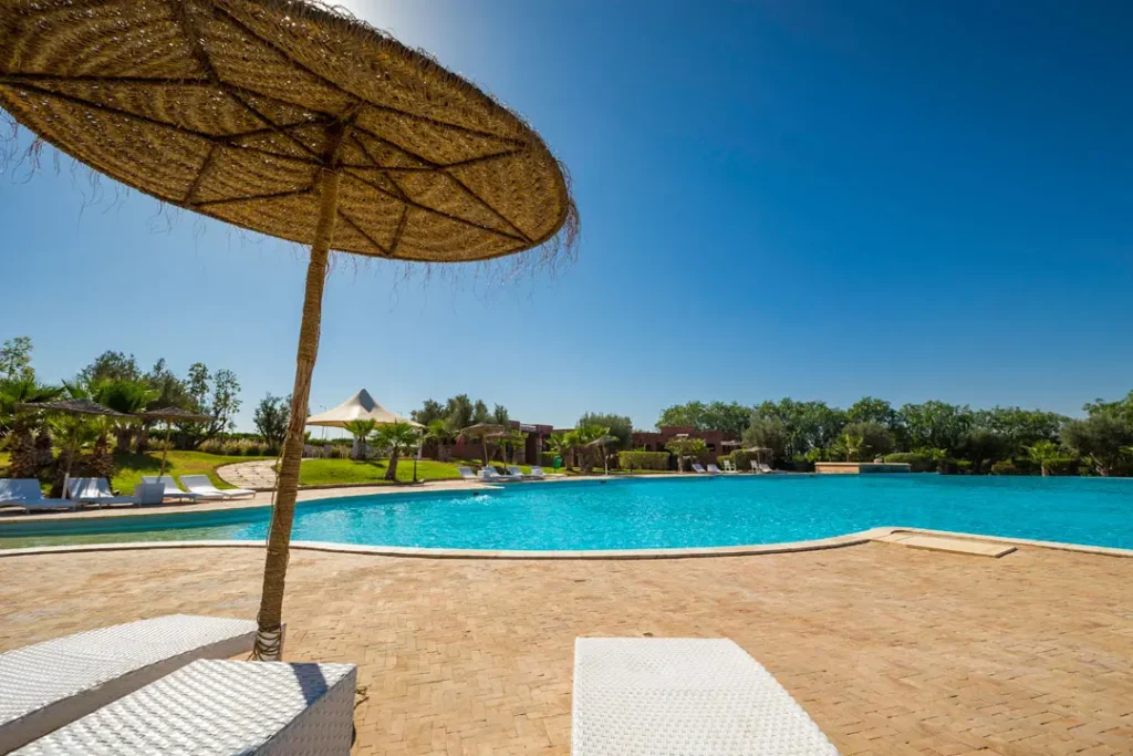 LES RIADS JANAT AZAYTOUN